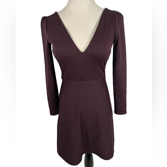 Cooperative Textured Plum Purple Long Sleeve Dress Deep V Neck A-Line Skater - Picture 1 of 9